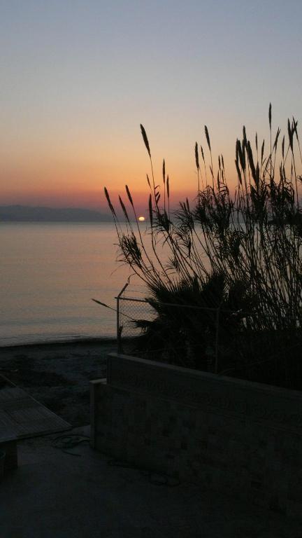 Coastlight Hotel Kusadası Exteriör bild