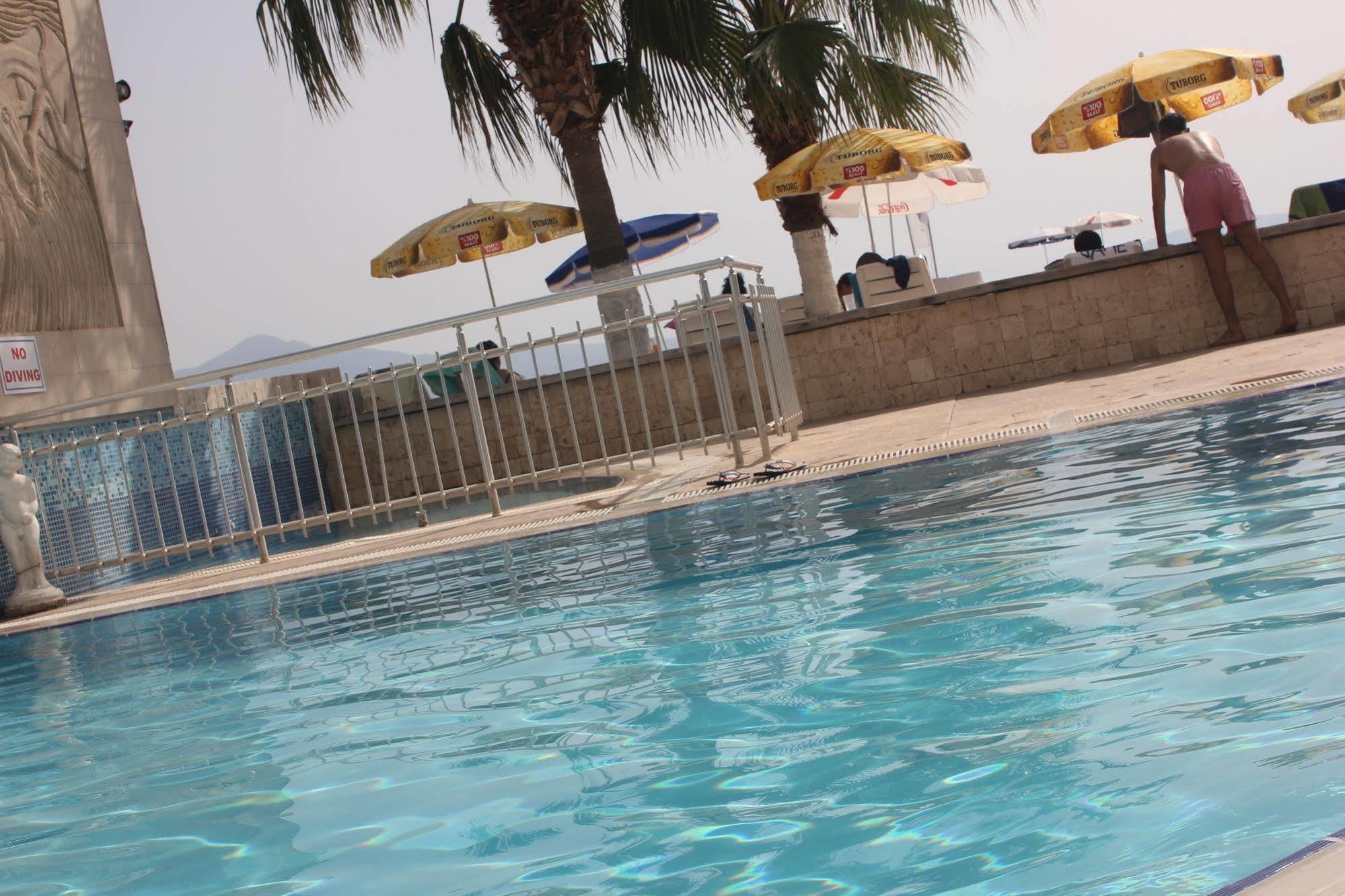Coastlight Hotel Kusadası Exteriör bild