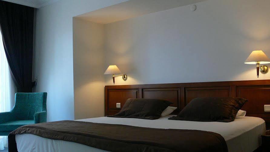 Coastlight Hotel Kusadası Exteriör bild